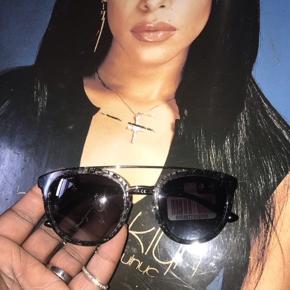 Luxury Sunglasses - Picture 2 of 7